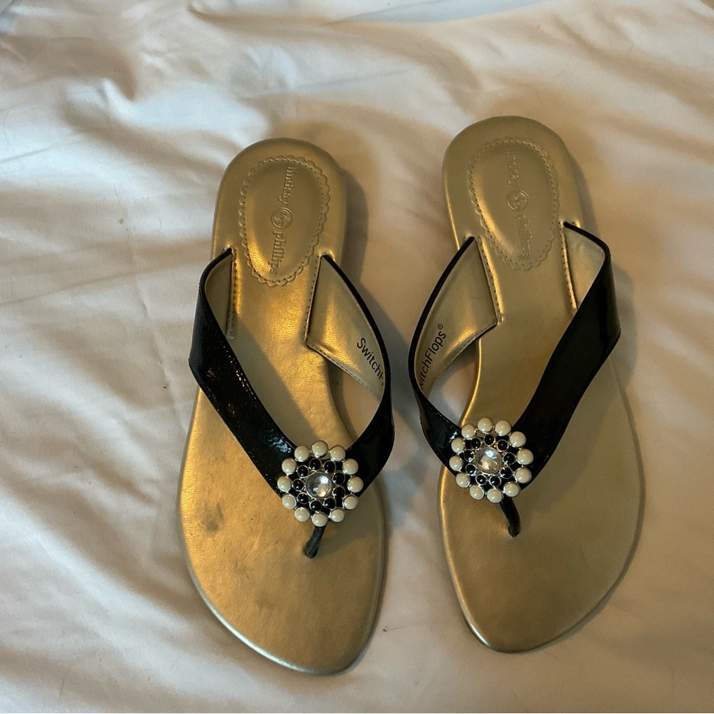 Lindsay Phillips Black Sandals in Black Size 8